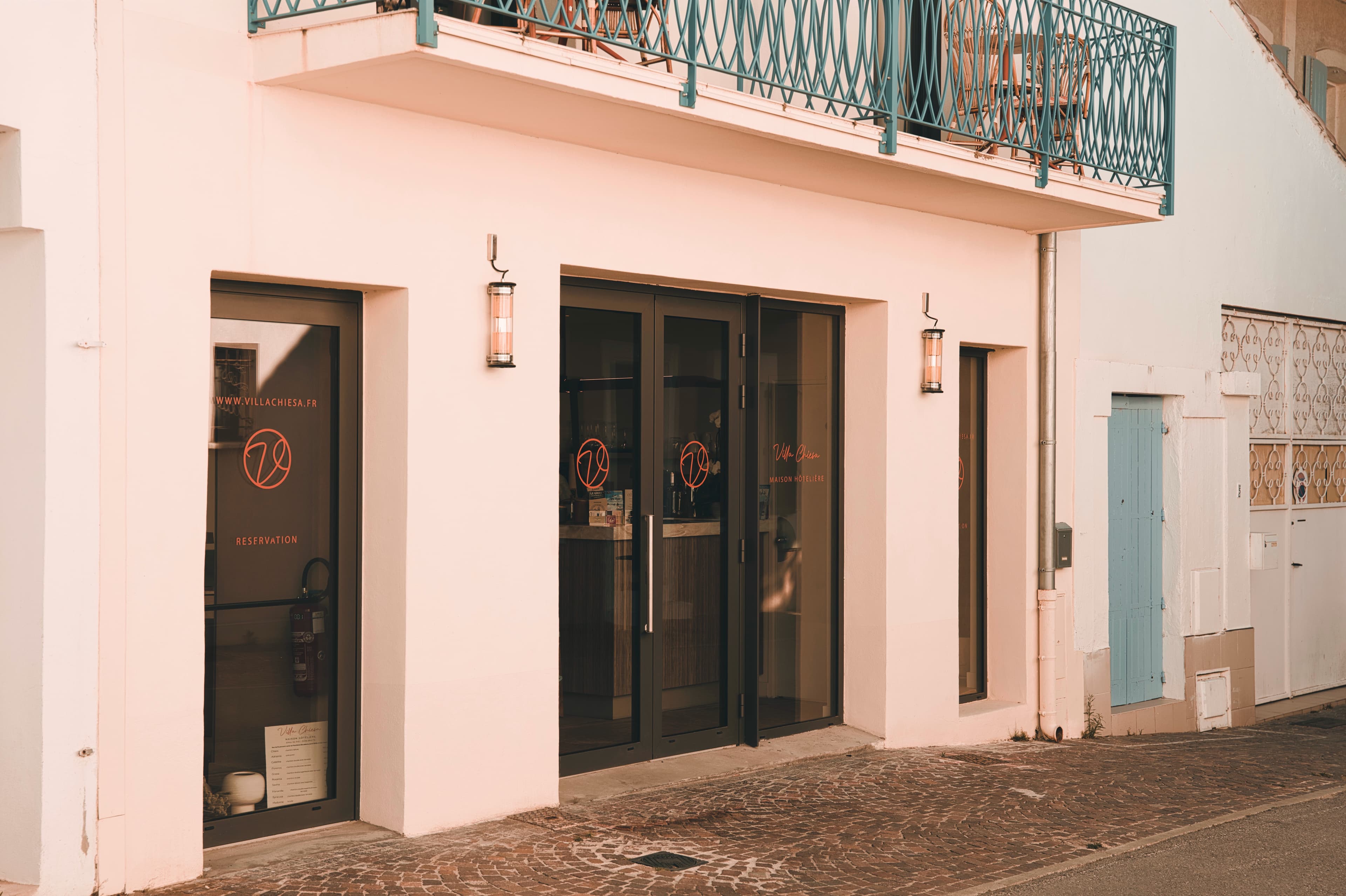 Façade de l'hotel
